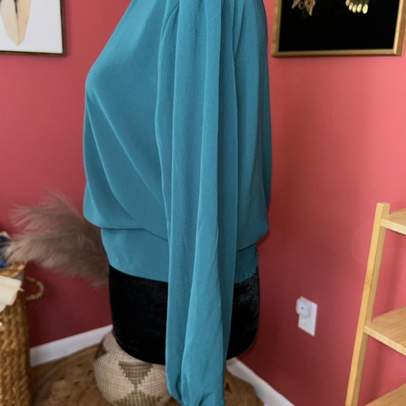 NWT lily white long sleeve top - Picture 3 of 10